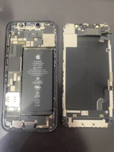 iPhone12の基板不良修理 をするために、宮崎市大字恒久 からご来店。駐車場無料です。
